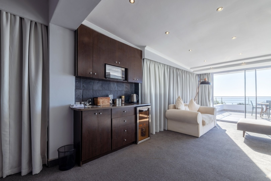 5 Bedroom Property for Sale in Jeffreys Bay Central Eastern Cape